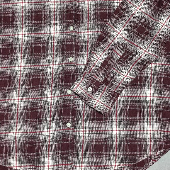 Old Navy button down shirt women's size M maroon white grey The Boyfriend Shirt - Picture 6 of 8